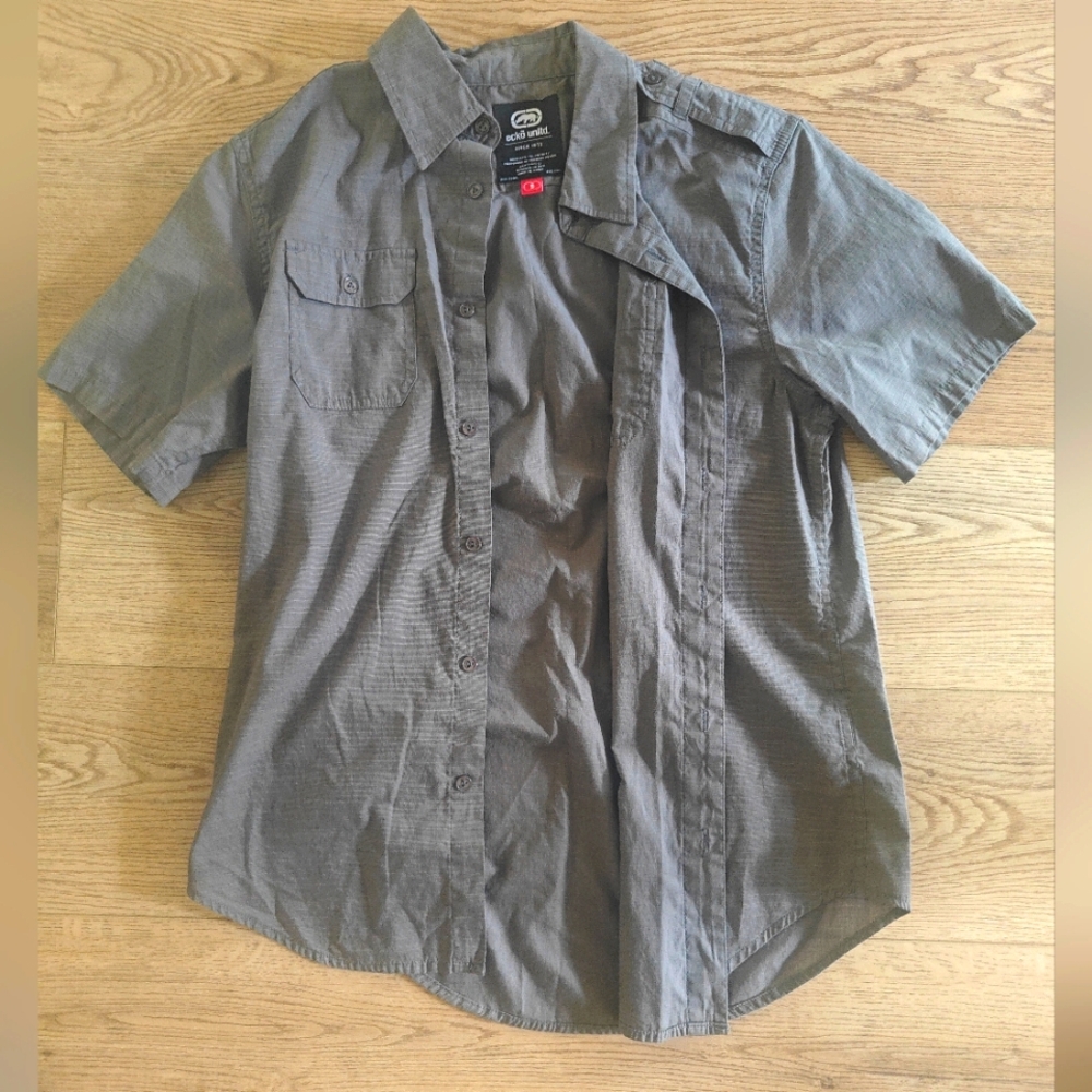 Eckō Men's Charcoal Button Down Shirt